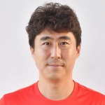 L. Yong-Rae
